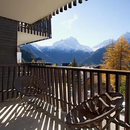 Quirlies By Leavetown Vacations * Les Deux Alpes